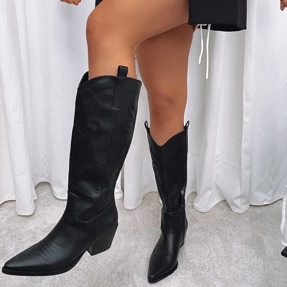 Black White Fox Cowboy Western Boots